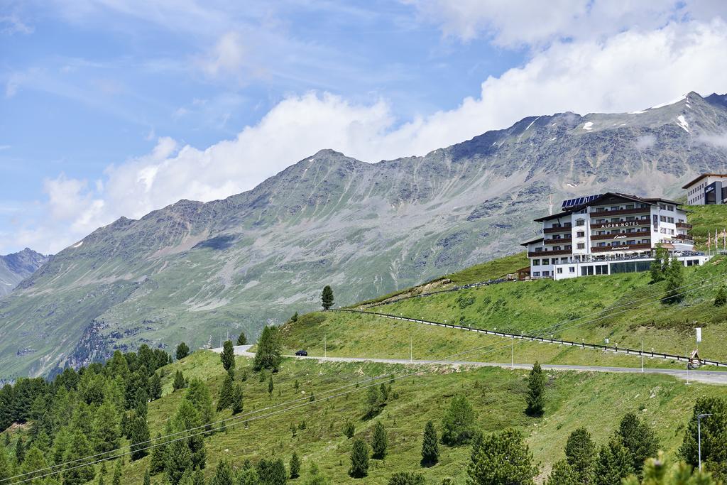הוכגורגל Alpenhotel Laurin מראה חיצוני תמונה
